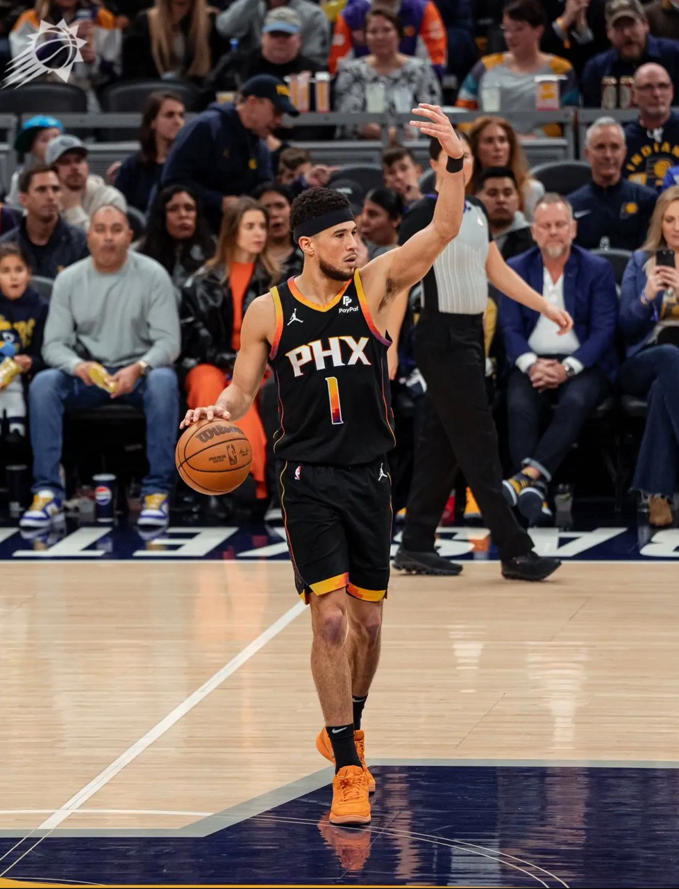 包含勇士逆转步行者，布克关键制胜的词条