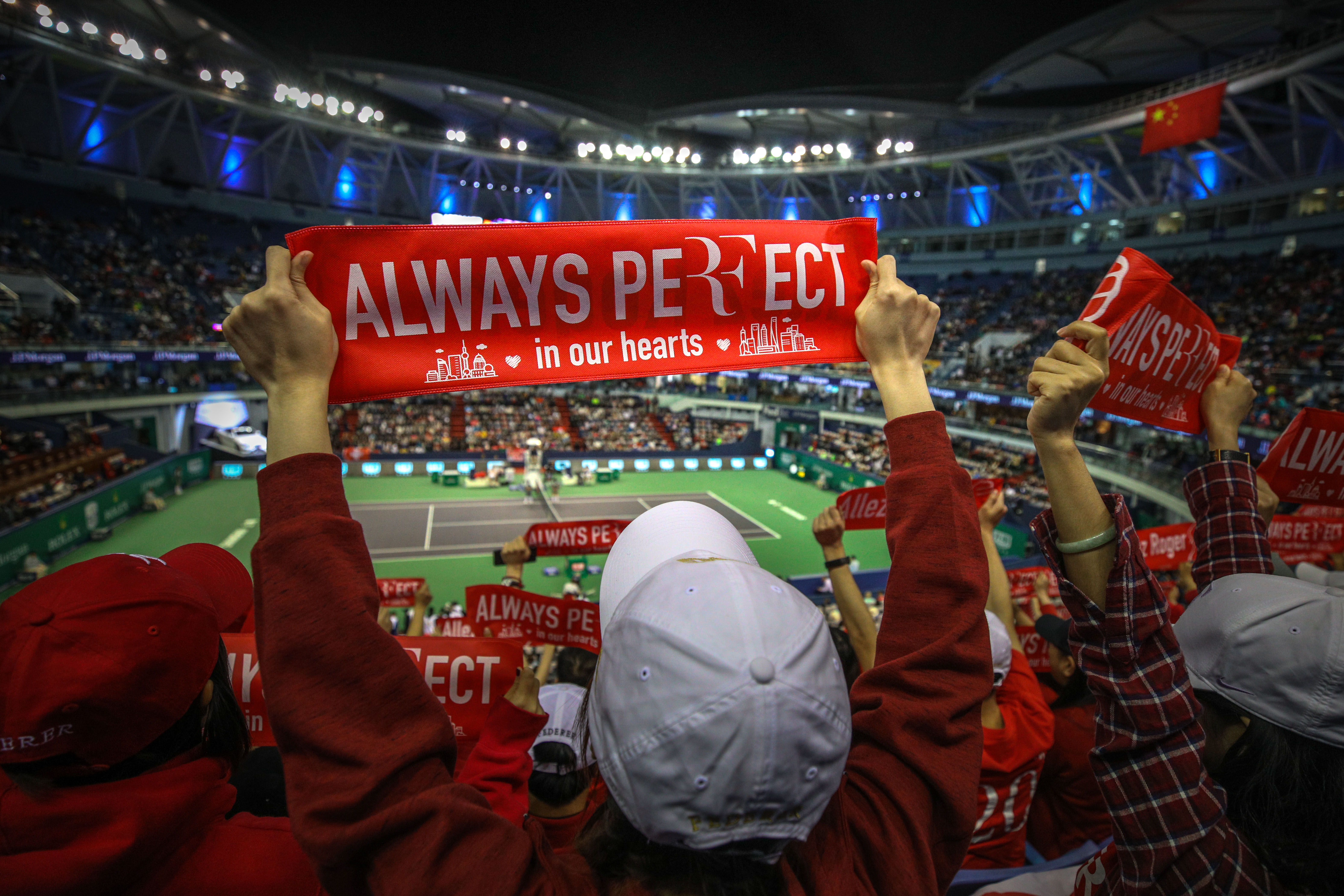 意大利网球队险胜法国网球队，费德勒关键制胜的简单介绍