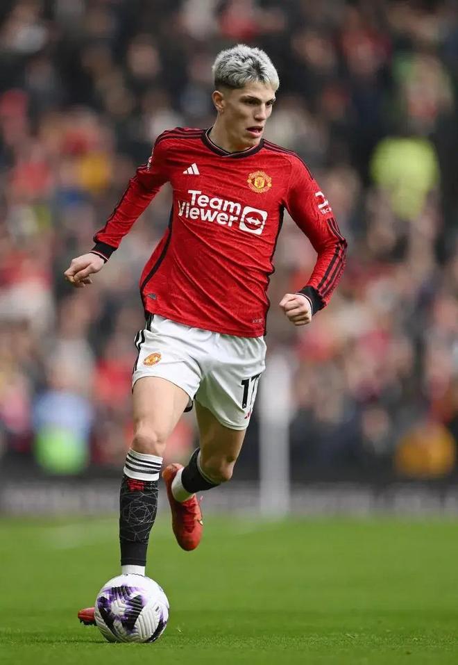 开云体育中国-利物浦力克切尔西，阿拉巴完成帽子戏法