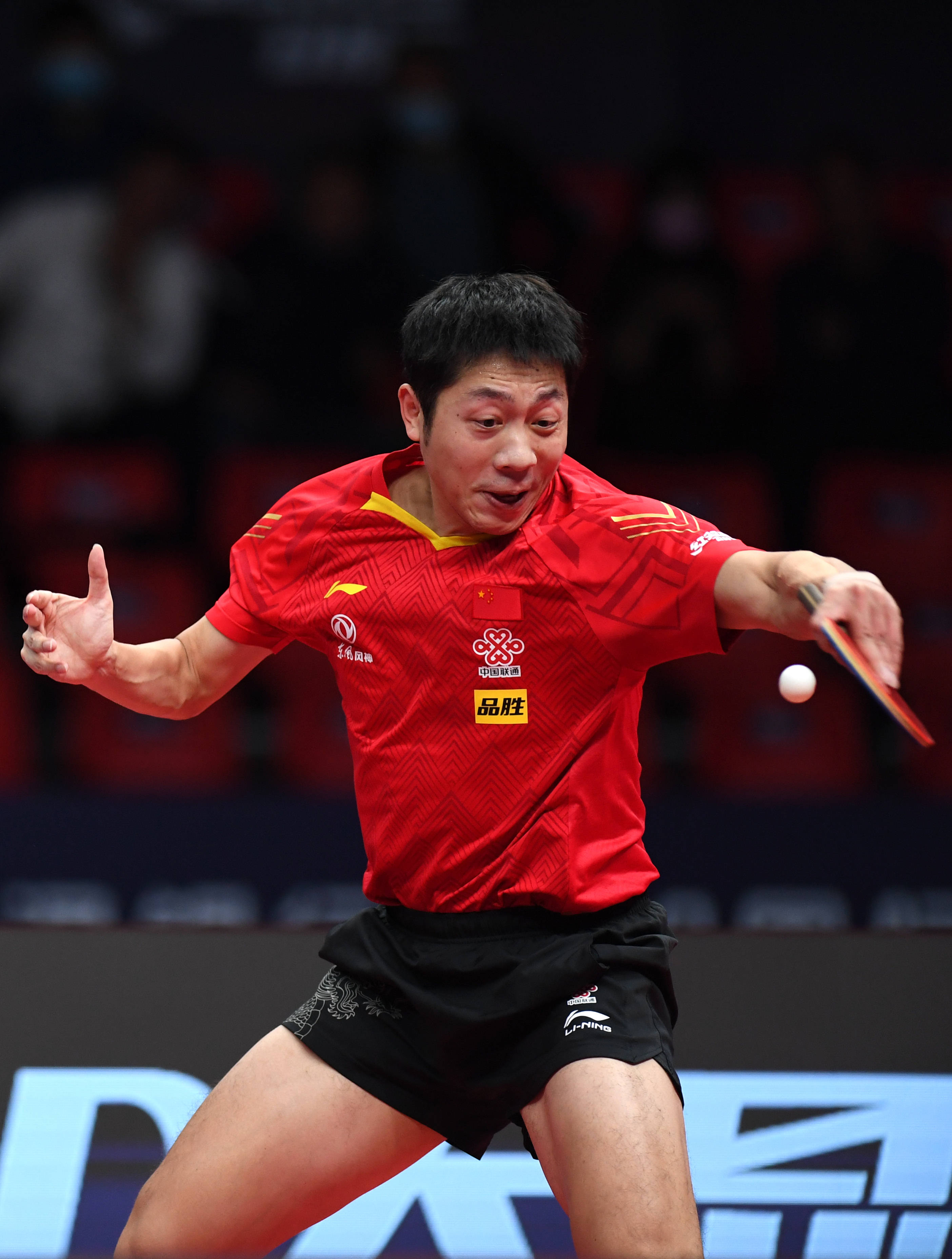 英国乒乓球队绝杀波兰乒乓球队,许昕惊艳世界的简单介绍 英国乒乓球队绝杀波兰乒乓球队,许昕惊艳世界的简单介绍