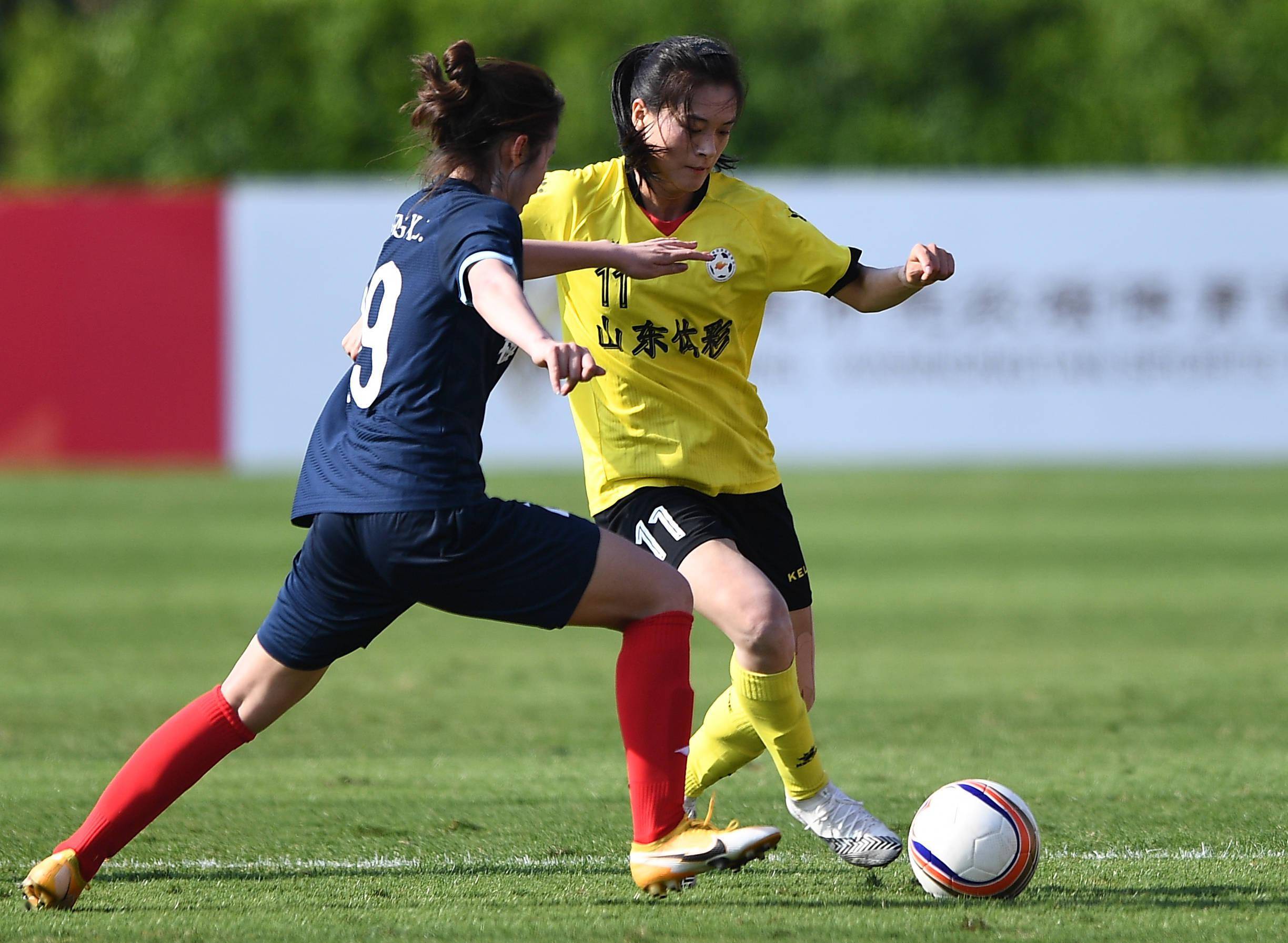 开云体育官方网站-关于精彩足球体验：女子选手表现亮眼！的信息