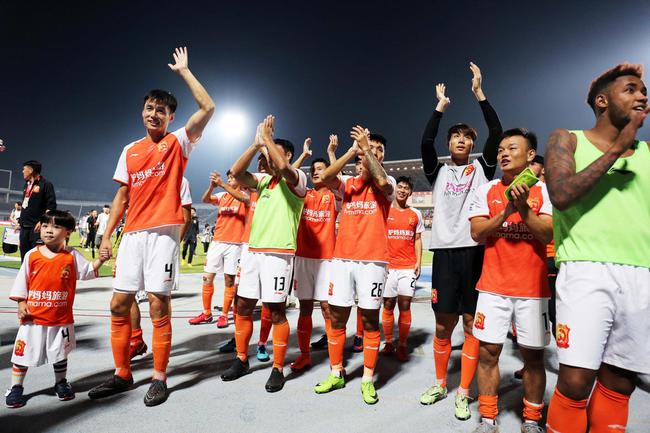 开云官网-关于武汉卓尔凭借团队合作，取得胜利的信息