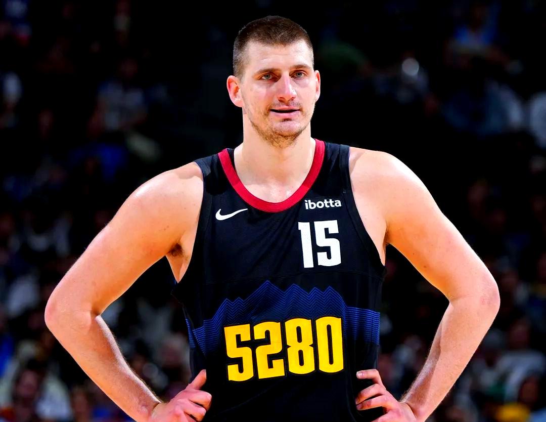 爵士绝杀辽宁队，约基奇点燃赛场的简单介绍