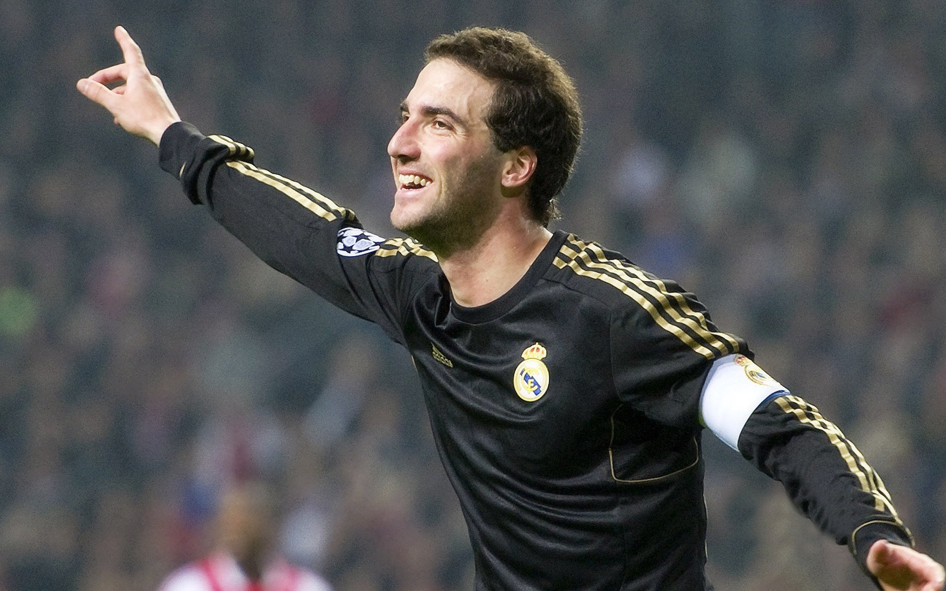 绝境中的担当，郑思维扛起全队，马来西亚队险胜泰国队背后的精神密码